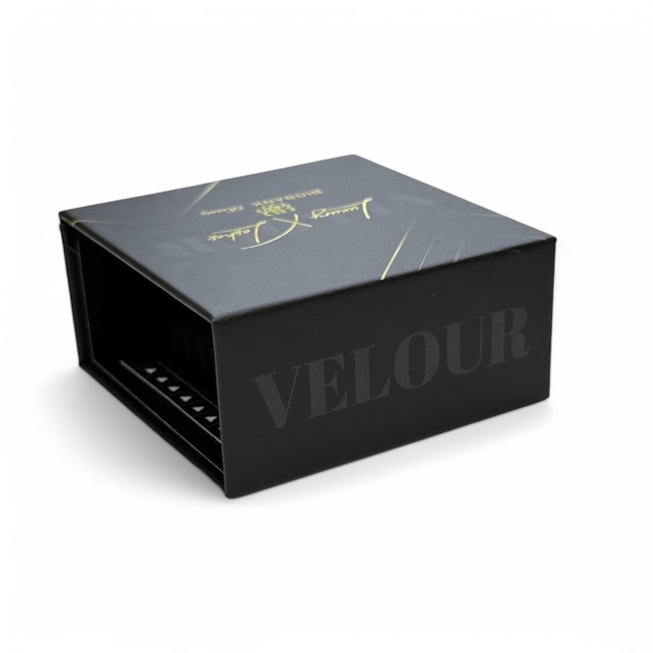 0.03 Velour Lash trays