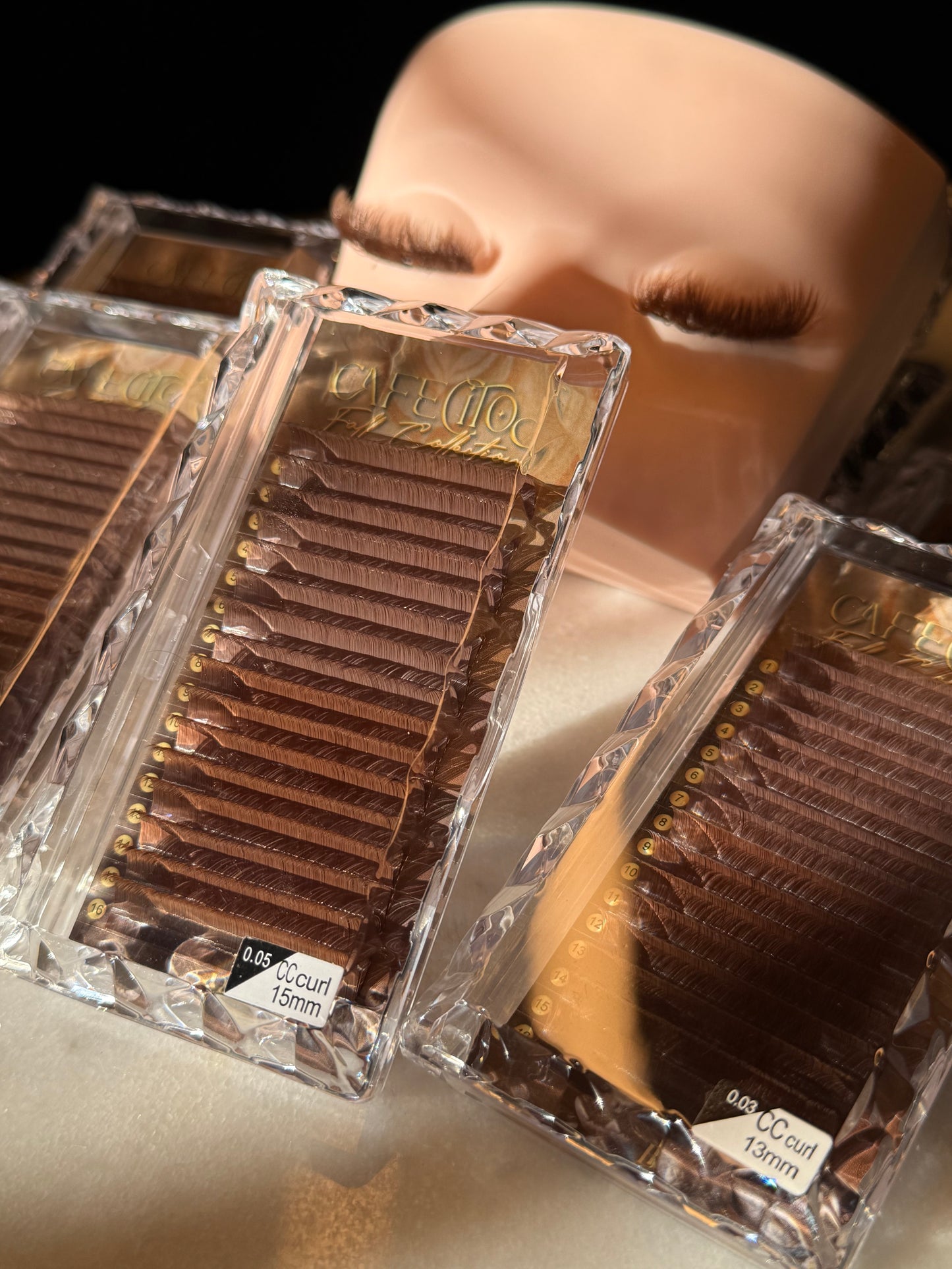 Caffecitos (Brown Single length Lashes)